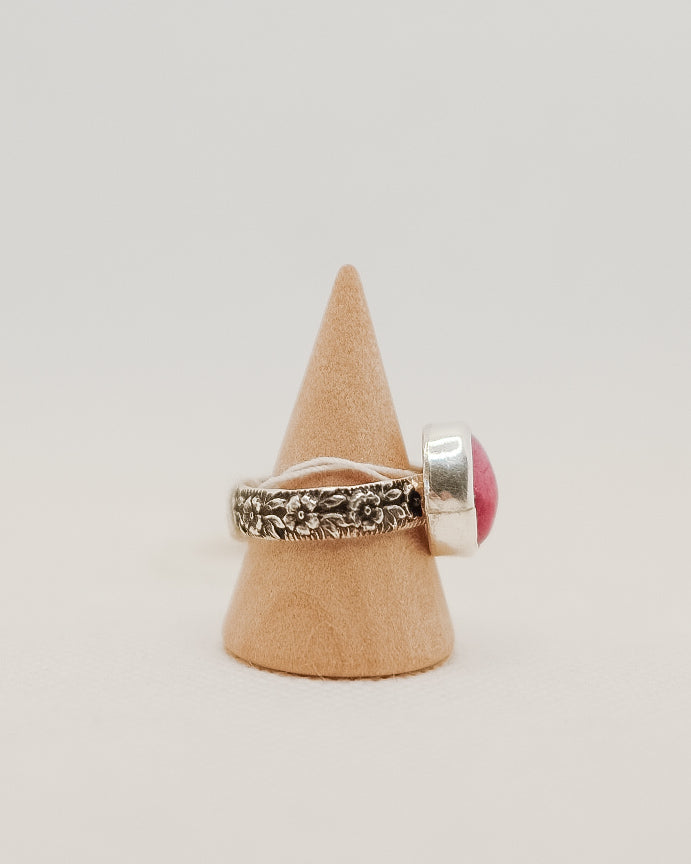 Vintage Floral Rhodonite